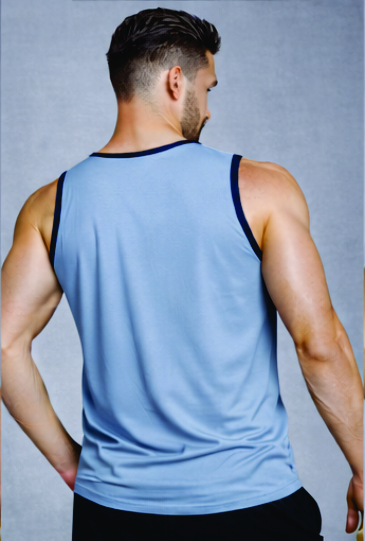 Second image of Men Solid Slim Fit Scoop Neck Sports Innerwear Vest with RHYNOMAX COOL+ (Sky Blue)